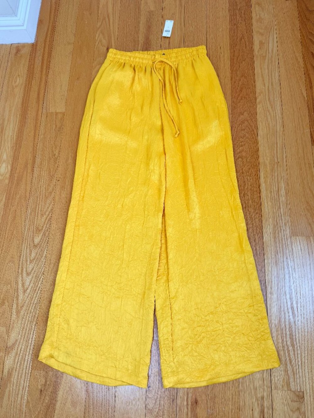 Anthropologie Pants Wide Leg Satin Textured Golden Yellow (S) NWT - Picture 2 of 8